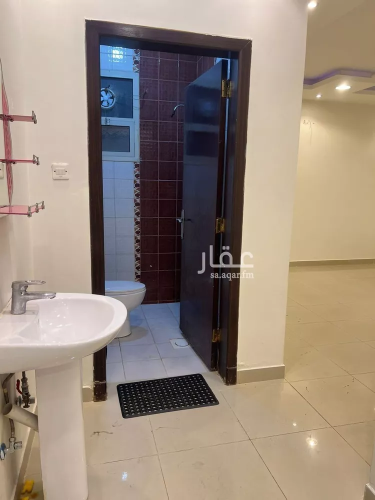 شقة للإيجار في شارع الدامر, حي لبن, مدينة الرياض, منطقة الرياض صورة 3