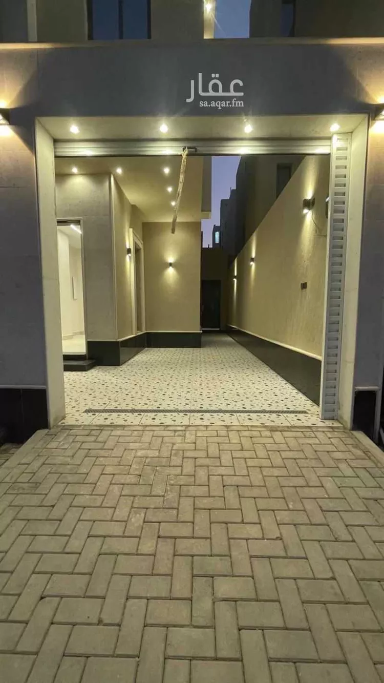 دور للبيع في شارع الرايه, حي الندوة, مدينة الرياض, منطقة الرياض صورة 2