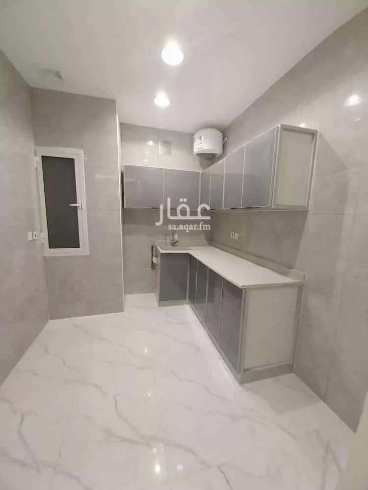 شقة للإيجار في شارع راس تنورة, حي الخبر الجنوبية, مدينة الخبر, المنطقة الشرقية صورة 5