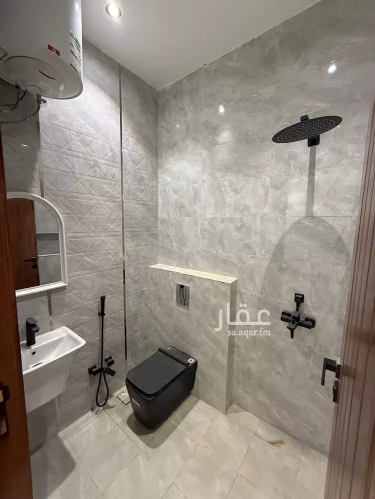 فيلا للبيع في شارع غياث ابن فارس, حي الرمال, مدينة الرياض, منطقة الرياض 14