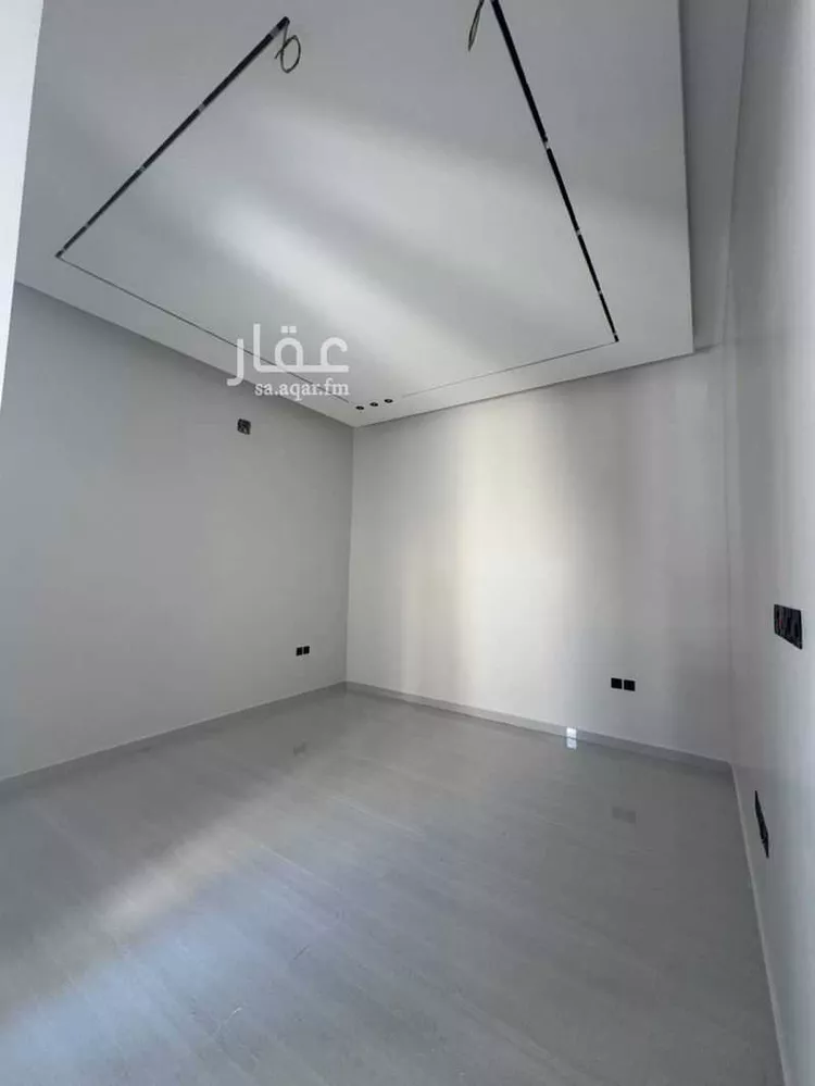 فيلا للبيع في شارع هبة الله الخزرجي, حي النسيم الغربي, مدينة الرياض, منطقة الرياض صورة 5