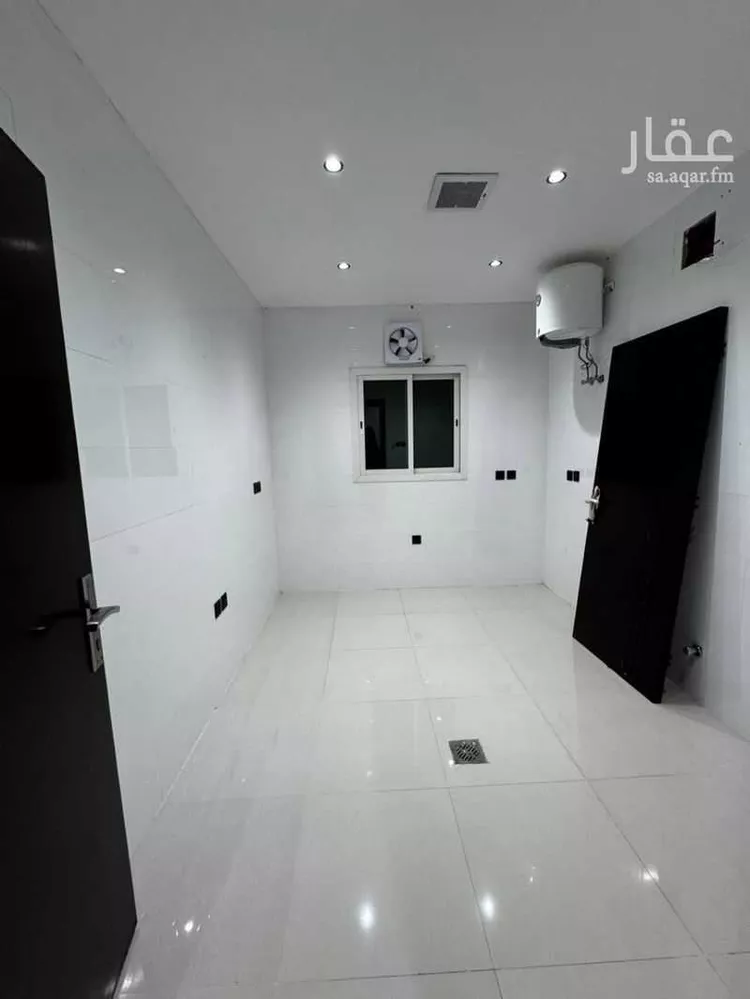 شقة للإيجار في شارع عبدالمنعم قاضي, حي المعيزيلة, مدينة الرياض, منطقة الرياض 6