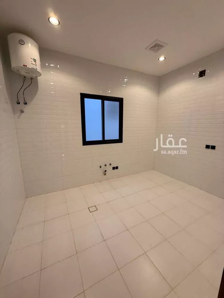 فيلا للبيع في شارع غياث ابن فارس, حي الرمال, مدينة الرياض, منطقة الرياض 8
