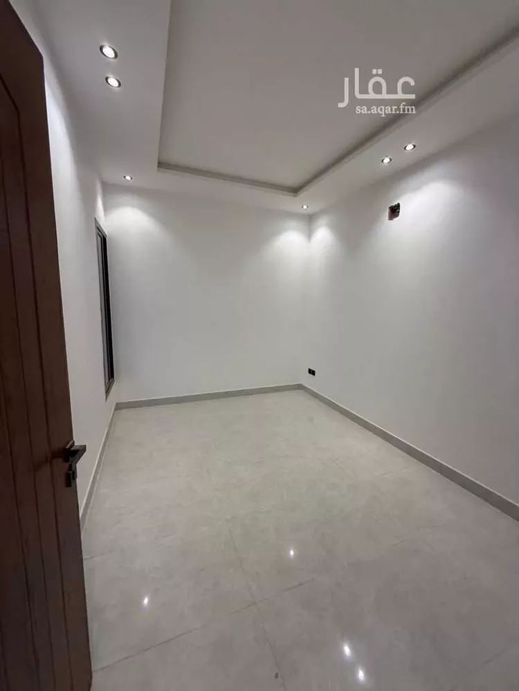 فيلا للبيع في شارع غياث ابن فارس, حي الرمال, مدينة الرياض, منطقة الرياض 13