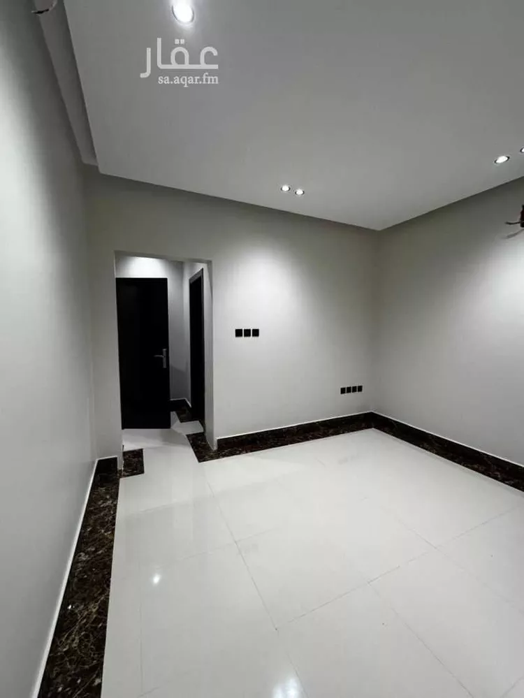 شقة للإيجار في شارع عبدالمنعم قاضي, حي المعيزيلة, مدينة الرياض, منطقة الرياض 7