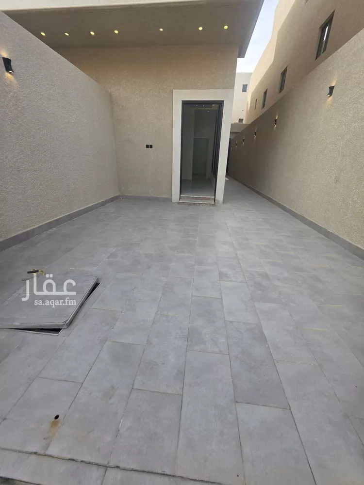 دور للبيع في شارع إبراهيم بن حسين, حي الرمال, مدينة الرياض, منطقة الرياض صورة 5