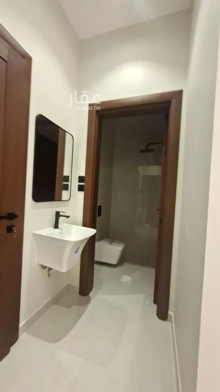 دور للبيع في شارع علي العصامي, حي البيان, مدينة الرياض, منطقة الرياض 9