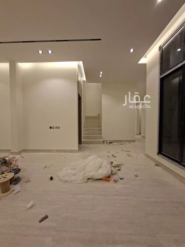 Villa for Sale in Riyadh Dhahrat Laban 24