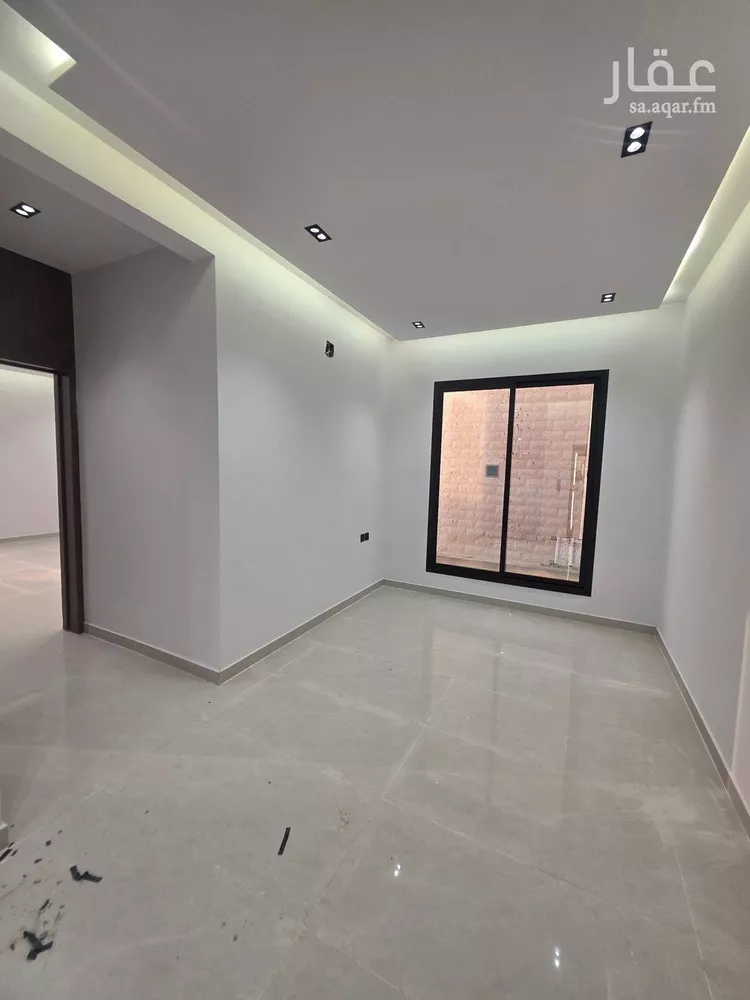 Villa for Sale in Riyadh Tuwaiq 9