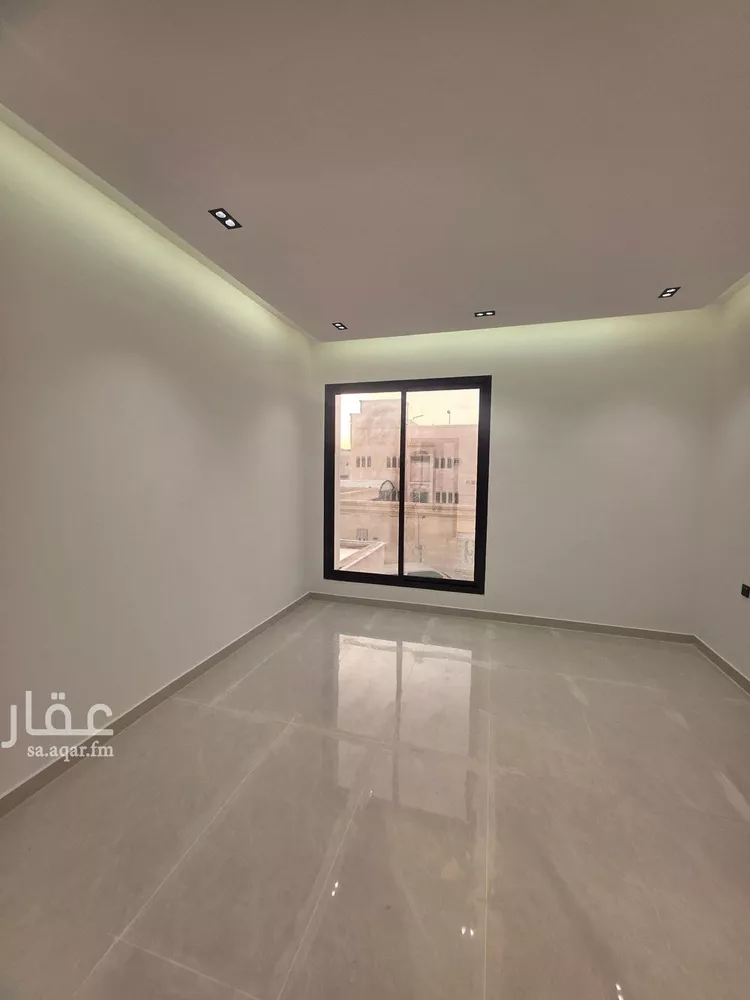 Villa for Sale in Riyadh Tuwaiq 11