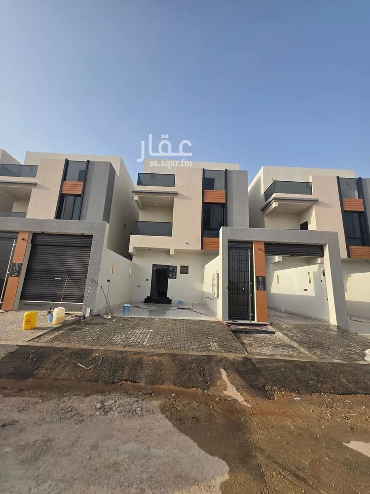 دور للبيع في شارع محمد بن الوليد بن خلف, حي المرجان, مدينة الرياض, منطقة الرياض صورة 3