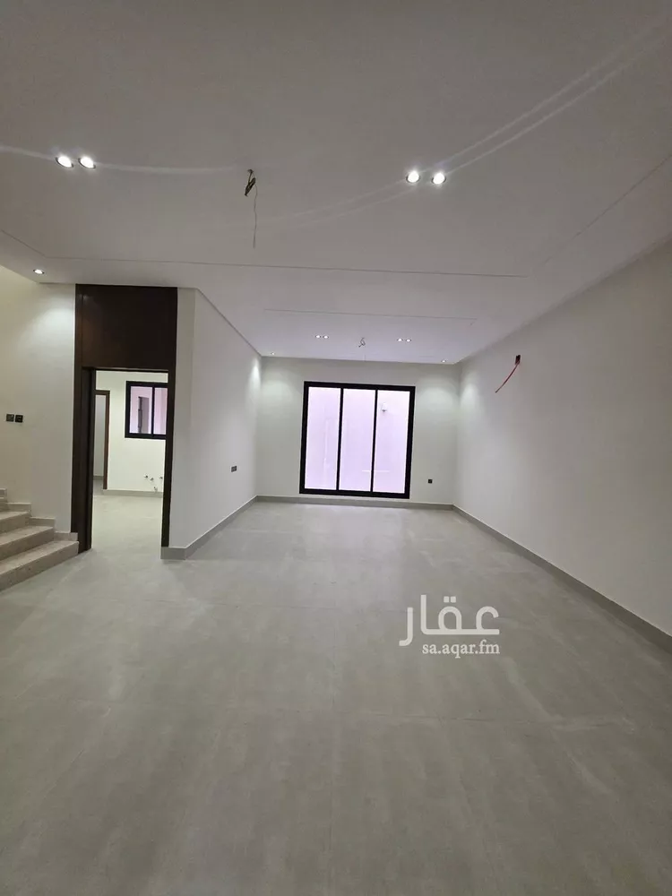 فيلا للبيع في شارع حيدة بن معاوية, حي طويق, مدينة الرياض, منطقة الرياض 17