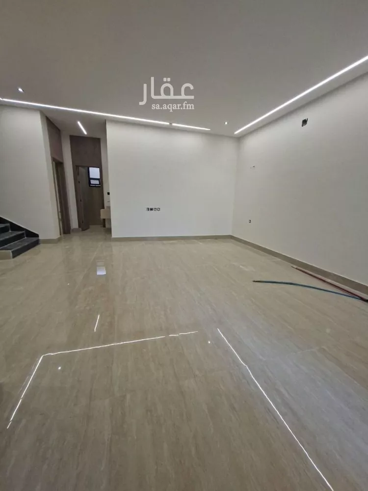 فيلا للبيع في شارع المحتسب, حي طويق, مدينة الرياض, منطقة الرياض صورة 3