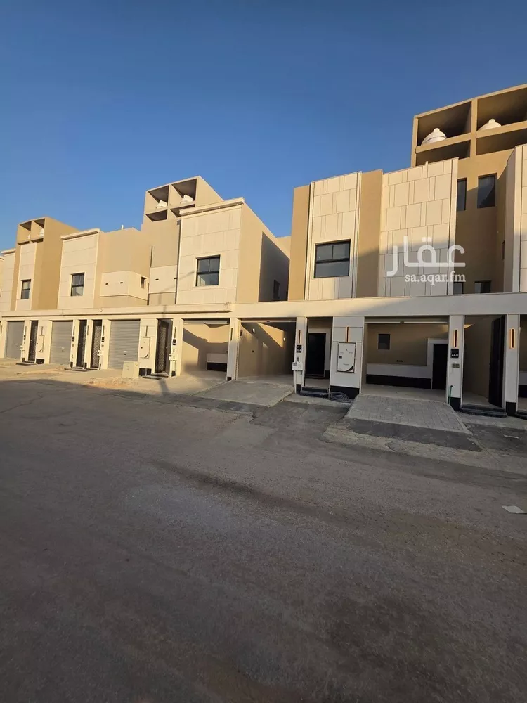 دور للبيع في شارع رقم 101, حي الجنادرية, مدينة الرياض, منطقة الرياض