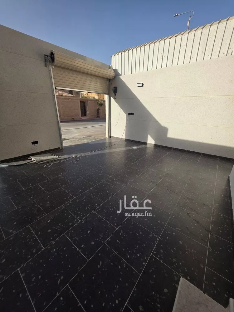 دور للبيع في شارع المويلح, حي العريجاء الغربي, مدينة الرياض, منطقة الرياض صورة 4
