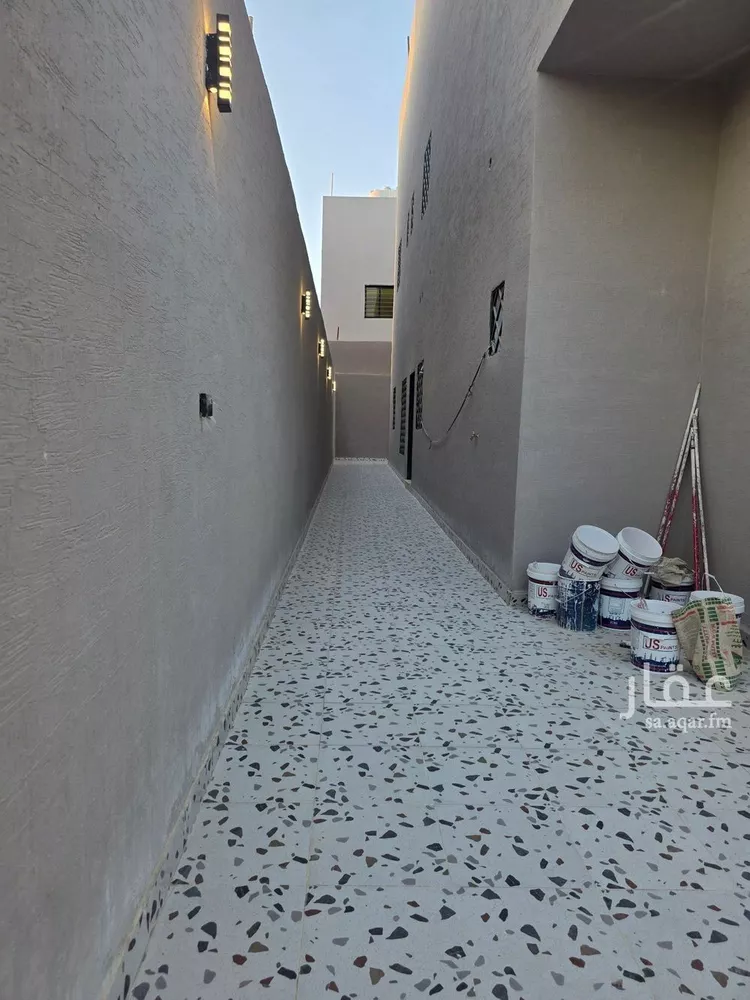 دور للبيع في شارع السدار, حي طيبة, مدينة الرياض, منطقة الرياض صورة 4