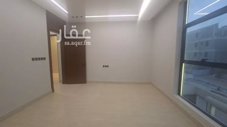 دور للبيع في شارع خالد إدريس, حي العوالي, مدينة الرياض, منطقة الرياض 9