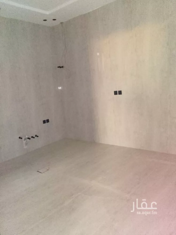 دور للبيع في شارع ابن نشوان, حي الحزم, مدينة الرياض, منطقة الرياض صورة 3