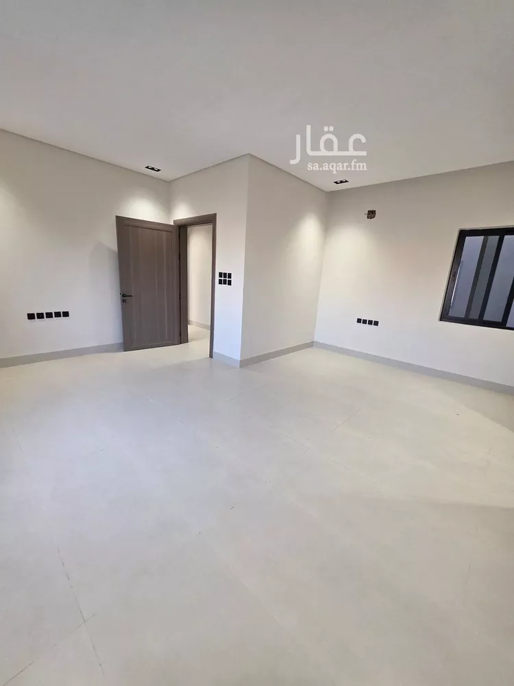 Floor for Sale in Riyadh Sultanah 14