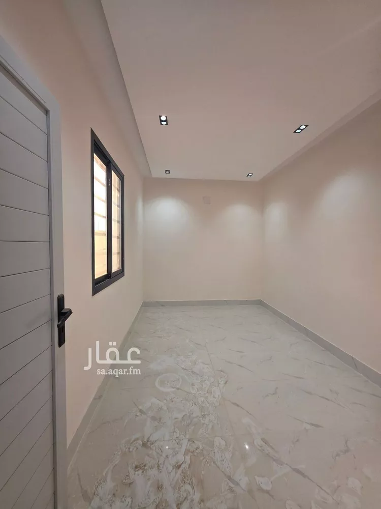 دور للبيع في شارع روضة عشيران, حي طيبة, مدينة الرياض, منطقة الرياض 13