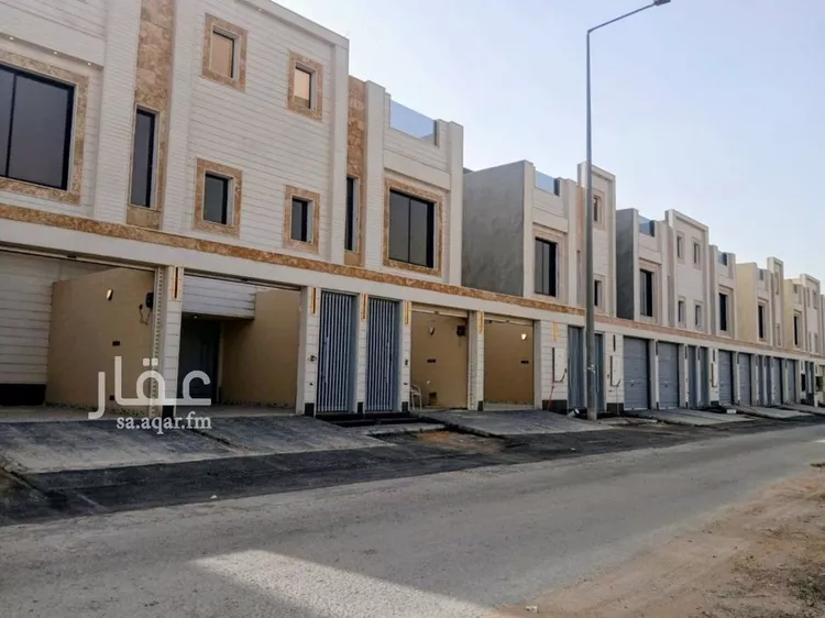 دور للبيع في شارع أحمد بن المتوج, حي بدر, مدينة الرياض, منطقة الرياض صورة 2