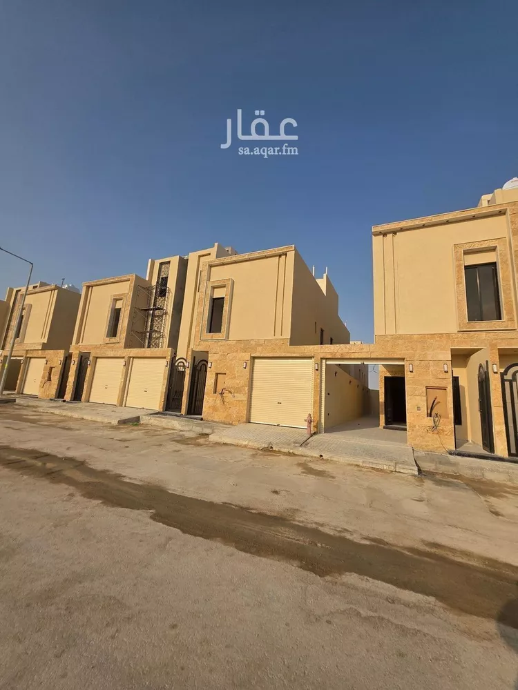 دور للبيع في شارع عيسى بن أبان, حي طيبة, مدينة الرياض, منطقة الرياض صورة 4