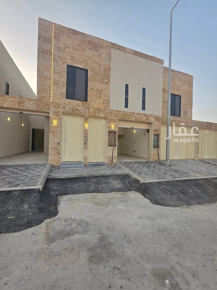 دور للبيع في شارع الحزمة, حي ديراب, مدينة الرياض, منطقة الرياض صورة 2