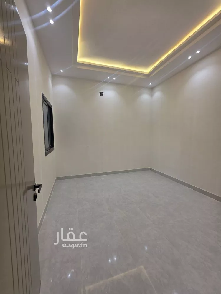 فيلا للبيع في شارع ابن نعيم, حي طيبة, مدينة الرياض, منطقة الرياض 6