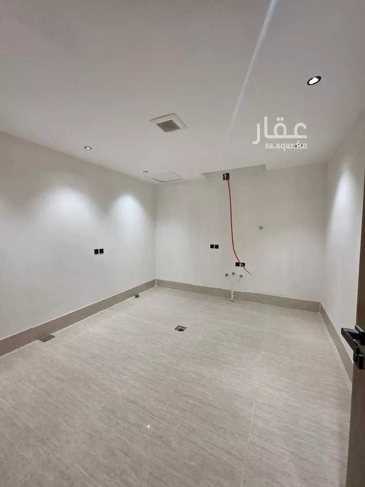 Floor for Sale in Riyadh Tuwaiq 13