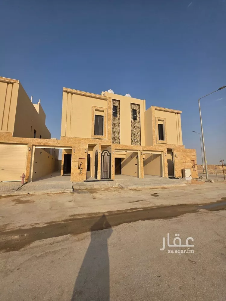 دور للبيع في شارع طريق بورسعيد, حي طيبة, مدينة الرياض, منطقة الرياض صورة 2