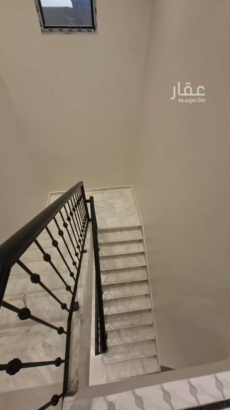 دور للبيع في شارع سودري, حي ديراب, مدينة الرياض, منطقة الرياض 13