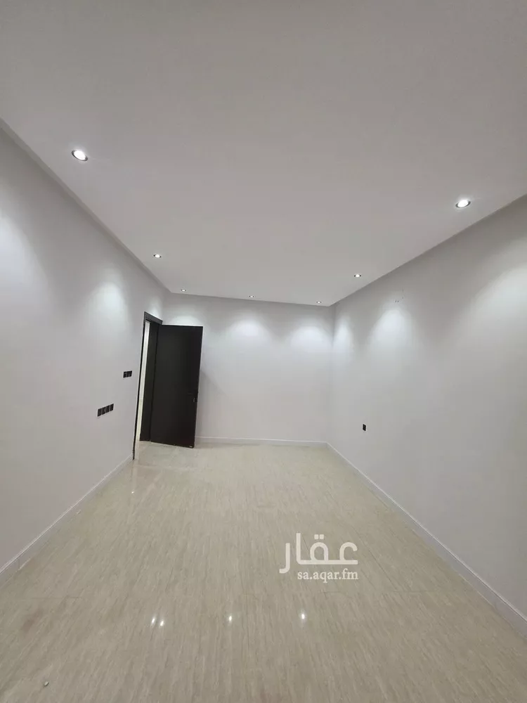 Villa for Sale in Riyadh Tuwaiq 9