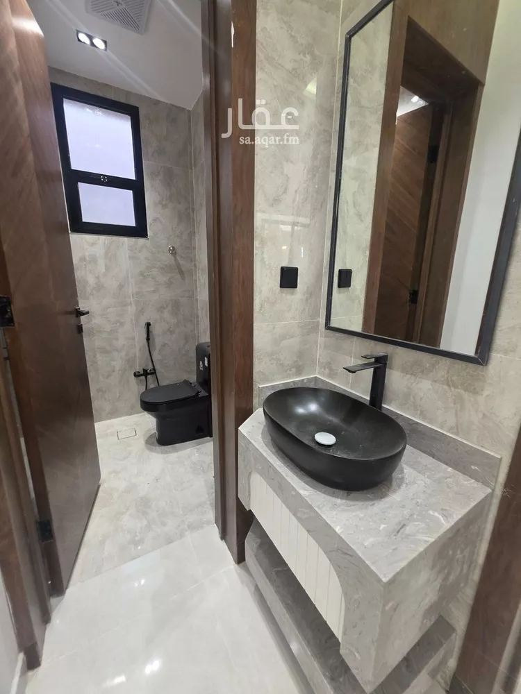 Villa for Sale in Riyadh Tuwaiq 8