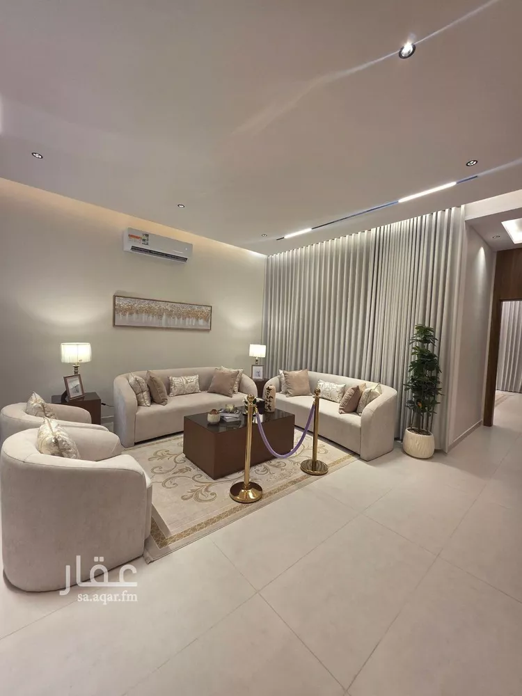 Floor for Sale in Riyadh Okaz صورة 5