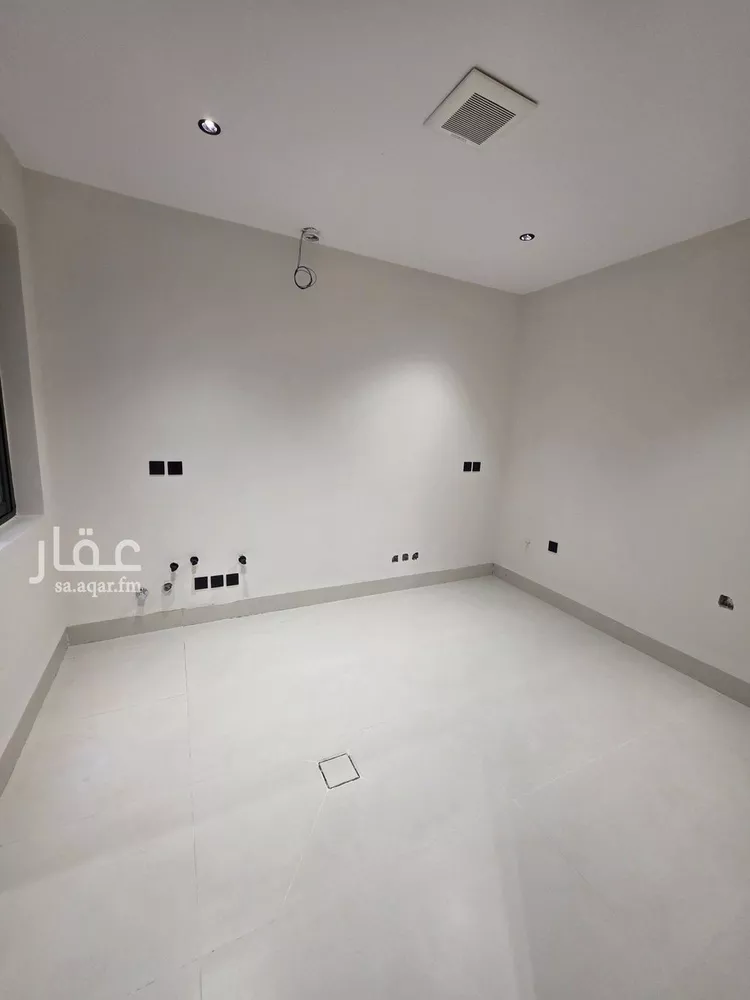 Floor for Sale in Riyadh Sultanah 8