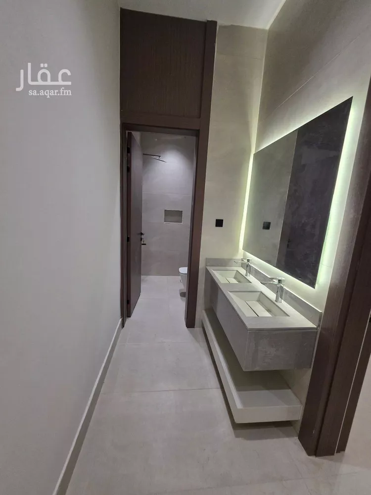 دور للبيع في شارع نافع بن أبي نعيم, حي بدر, مدينة الرياض, منطقة الرياض 11