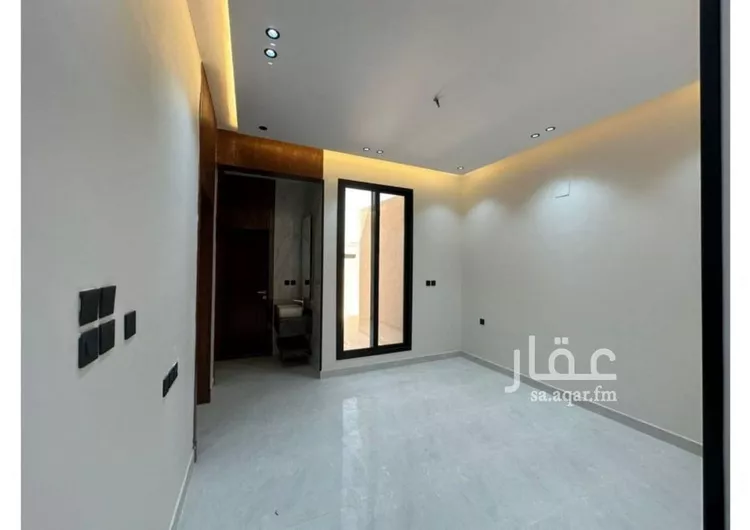 Floor for Sale in Riyadh Dirab 11
