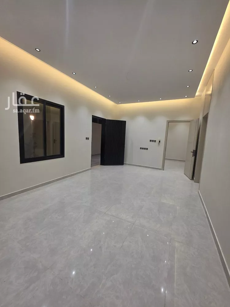 دور للبيع في شارع المحرز, حي أحد, مدينة الرياض, منطقة الرياض 9