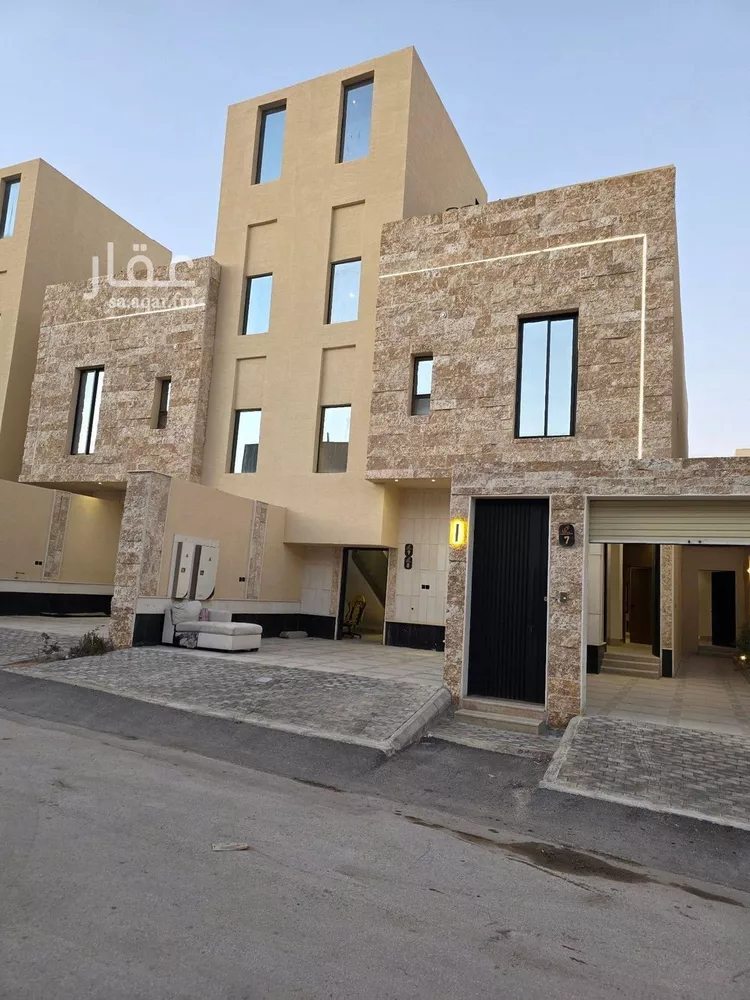 دور للبيع في شارع أحمد الطبري, حي طويق, مدينة الرياض, منطقة الرياض صورة 2