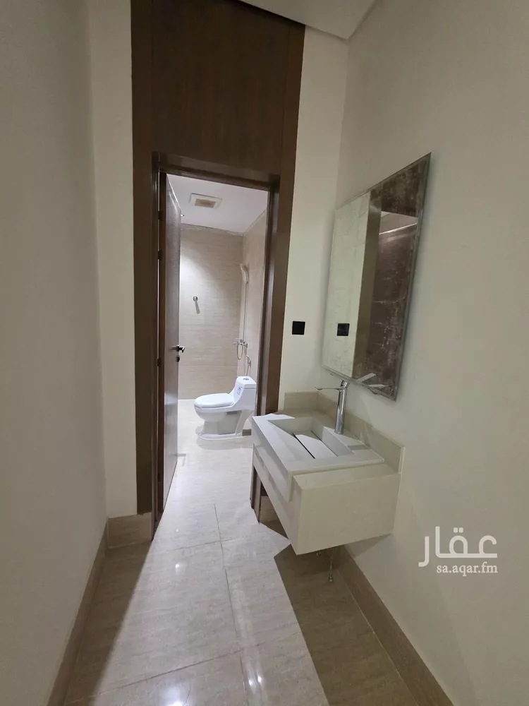 Floor for Sale in Riyadh Tuwaiq 19