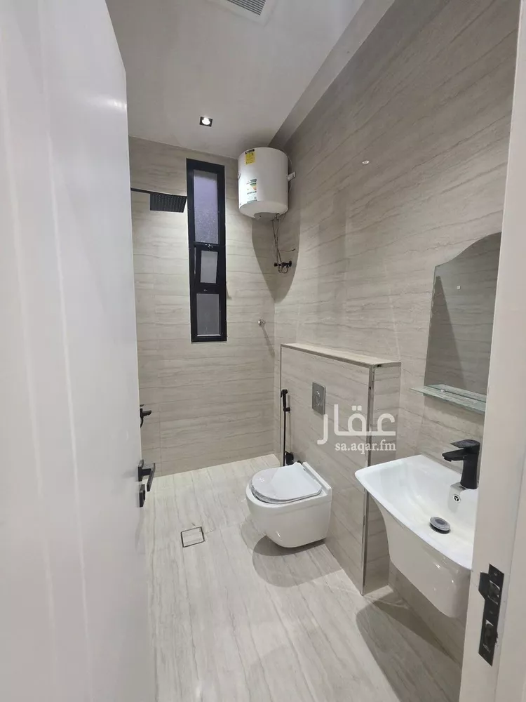 دور للبيع في شارع إسماعيل القسط, حي طويق, مدينة الرياض, منطقة الرياض 12