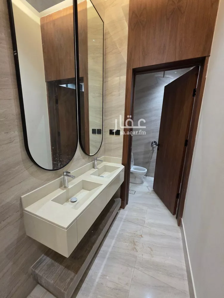 دور للبيع في شارع عباس يوسف قطان, حي ديراب, مدينة الرياض, منطقة الرياض 18
