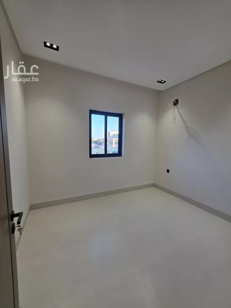 Floor for Sale in Riyadh Sultanah 7