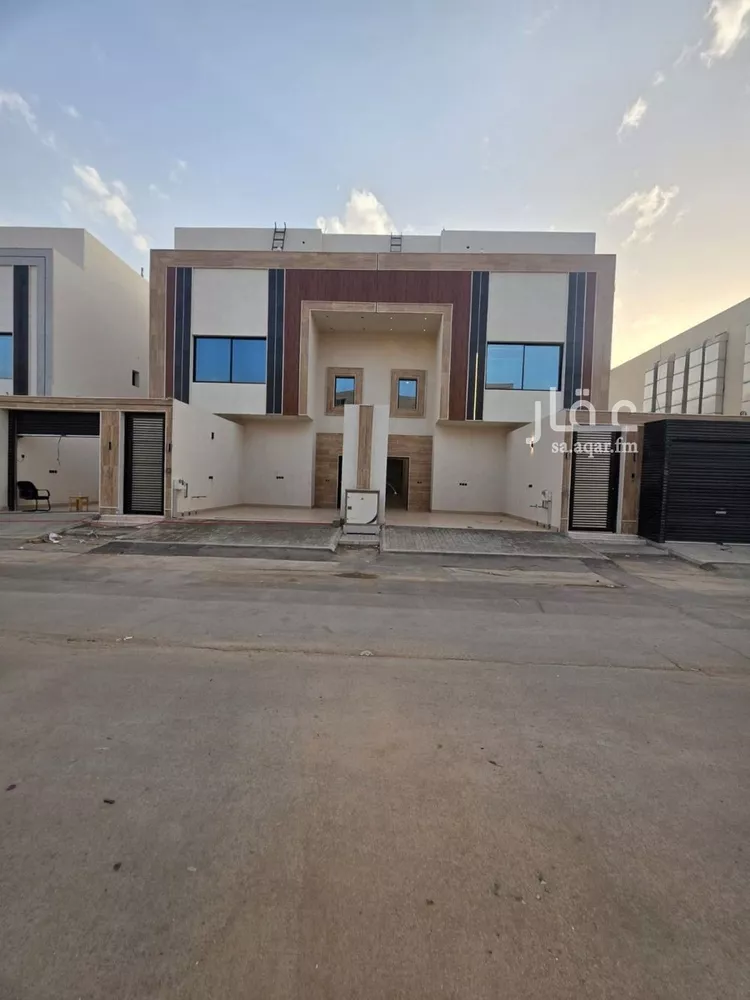 Floor for Sale in Riyadh Tuwaiq
