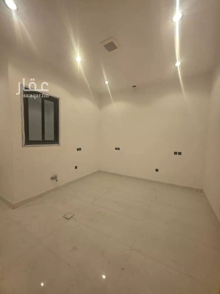 دور للبيع في شارع ثرمداء, حي طويق, مدينة الرياض, منطقة الرياض 8