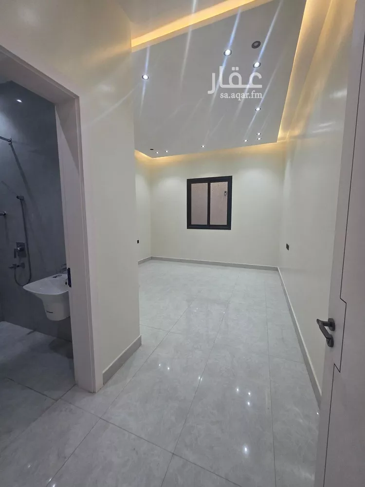 فيلا للبيع في شارع إبراهيم بن حسين, حي الرمال, مدينة الرياض, منطقة الرياض 9