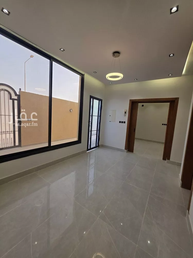 Floor for Sale in Riyadh Taiba 10