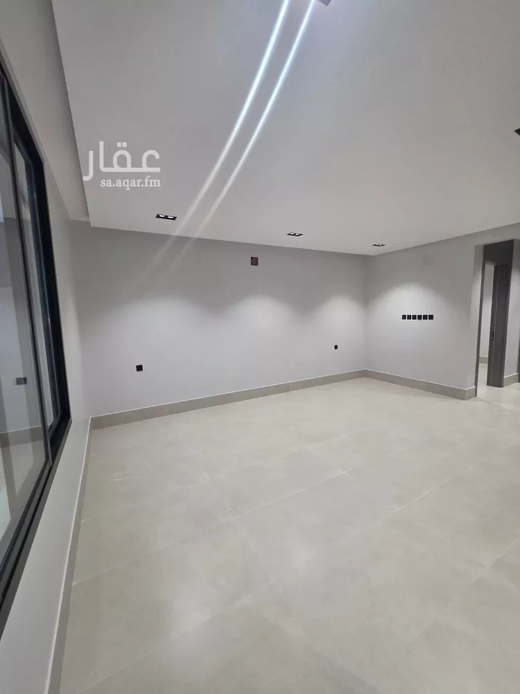 فيلا للبيع في شارع أحمد بن ناصر الباعوني, حي العريجاء الغربي, مدينة الرياض, منطقة الرياض 23
