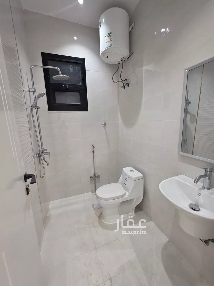 Floor for Sale in Riyadh Sultanah 18