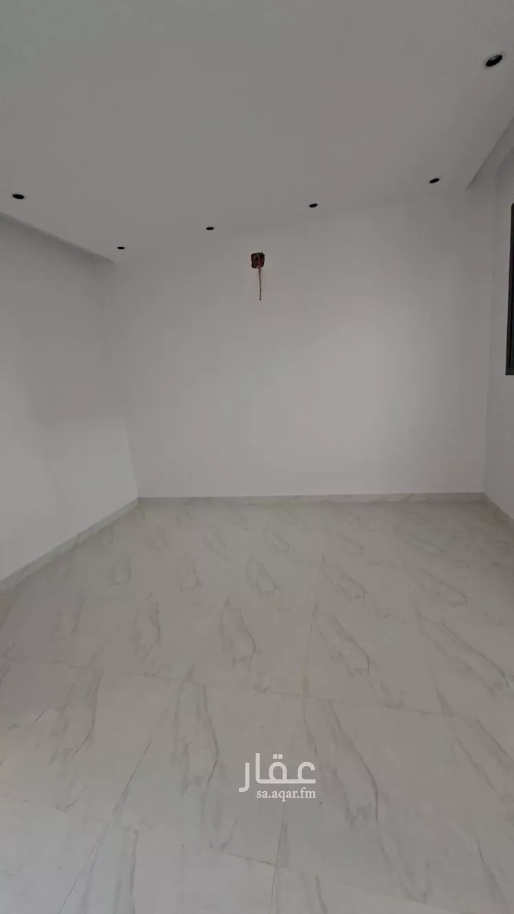 دور للبيع في شارع العاقولي, حي السويدي, مدينة الرياض, منطقة الرياض صورة 4